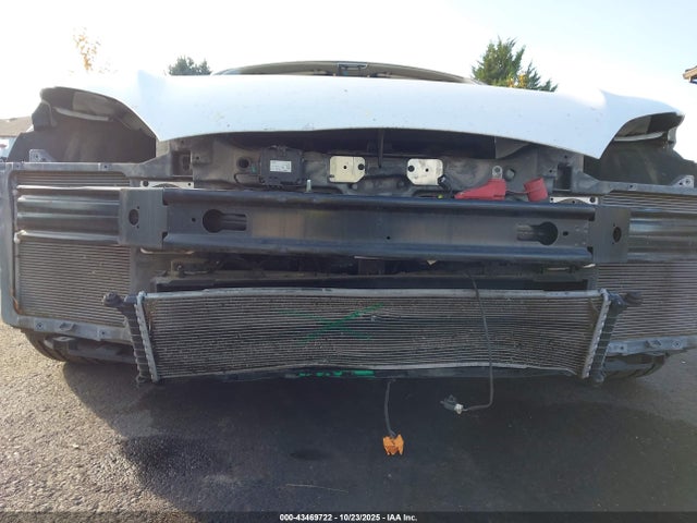 2015 TESLA MODEL S 5YJSA1S14FF099532 Photo 5