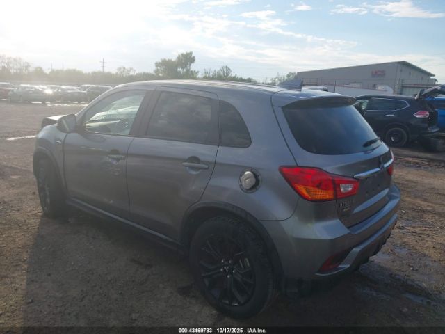 2018 MITSUBISHI OUTLANDER SPORT JA4AP3AU7JU006109 Photo 2