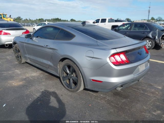 2021 FORD MUSTANG 1FA6P8THXM5126032 Photo 2