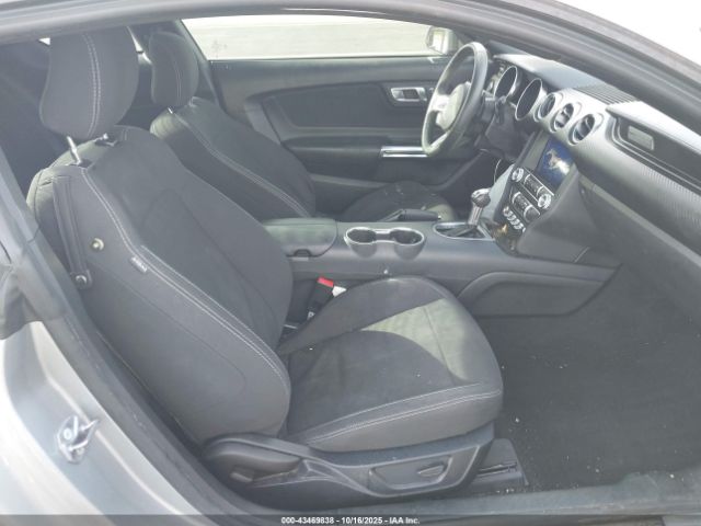 2021 FORD MUSTANG 1FA6P8THXM5126032 Photo 4