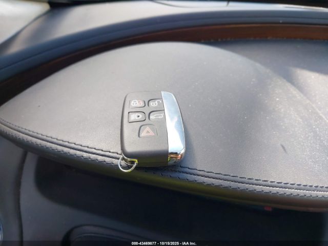 2012 JAGUAR XJ SAJWA2GB0CLV24201 Photo 10