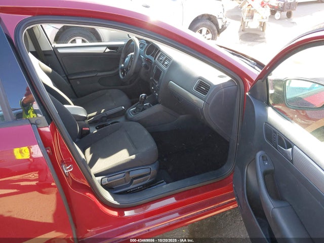 3VWD67AJ7GM283727 Volkswagen Jetta 1.4t Se