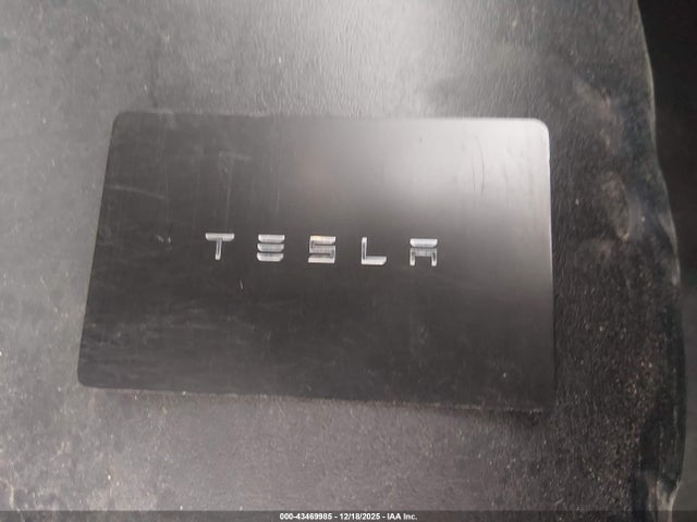2023 TESLA MODEL Y 7SAYGDED2PF960954 Photo 10