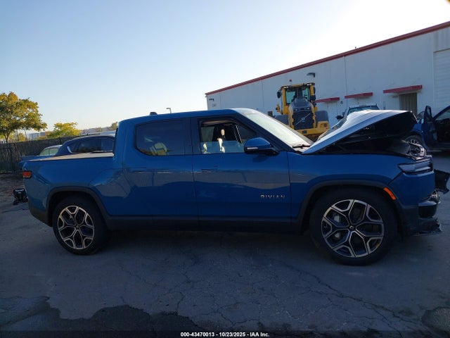 Rivian r1t 2025 7FCTGBAAXSN041411 Image 13