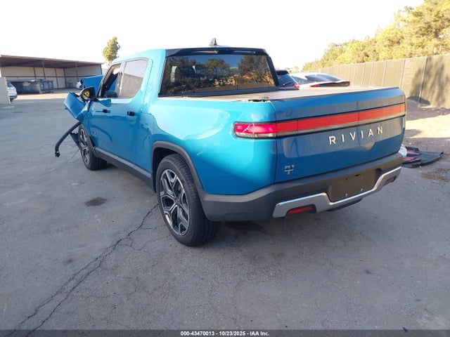 Rivian r1t 2025 7FCTGBAAXSN041411 Image 3