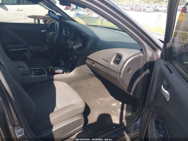 2019 DODGE CHARGER 2C3CDXBG7KH704686 Photo 4