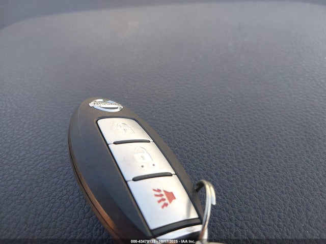 Продажа на аукционе авто 2012 Nissan Versa 1.8 Sl, vin: 3N1BC1CP7CK292759, номер лота: 43470133