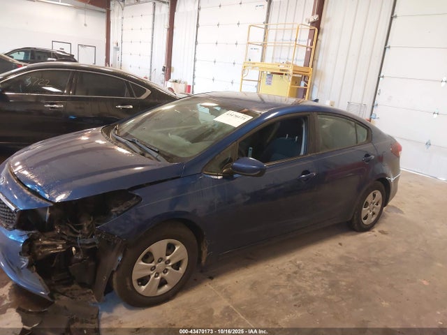 Продажа на аукционе авто 2018 Kia Forte Lx, vin: 3KPFK4A71JE256938, номер лота: 43470173