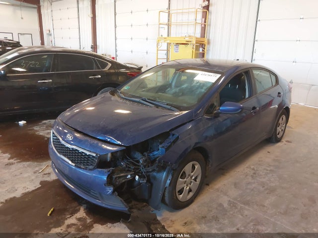 Продажа на аукционе авто 2018 Kia Forte Lx, vin: 3KPFK4A71JE256938, номер лота: 43470173