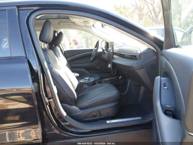 2023 FORD MUSTANG MACH-E 3FMTK3R78PMA71216 Photo 4