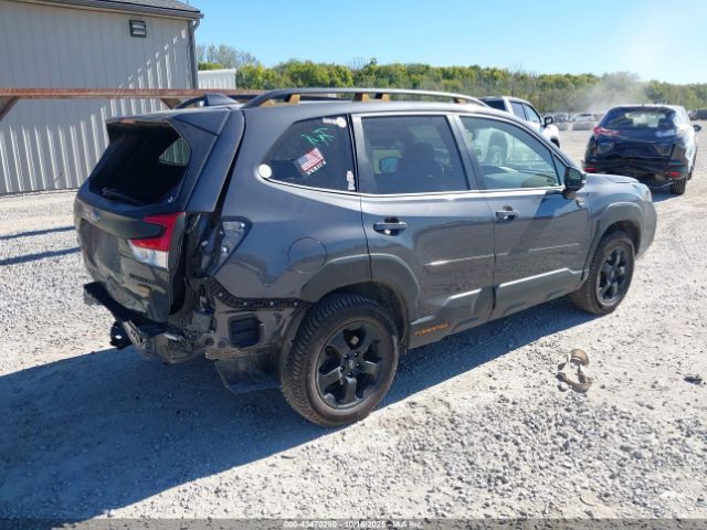 2022 SUBARU FORESTER JF2SKAMCXNH413082 Photo 3