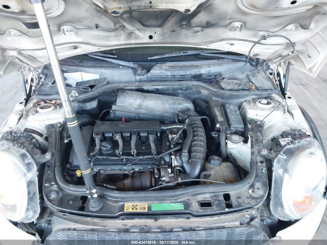 2008 MINI COOPER S WMWMF73548TT87143 Photo 9