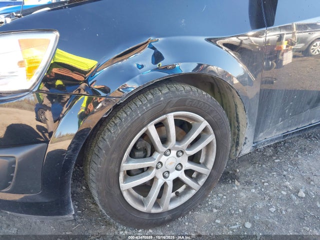 2012 CHEVROLET SONIC 1G1JC6SH2C4121314 Photo 5