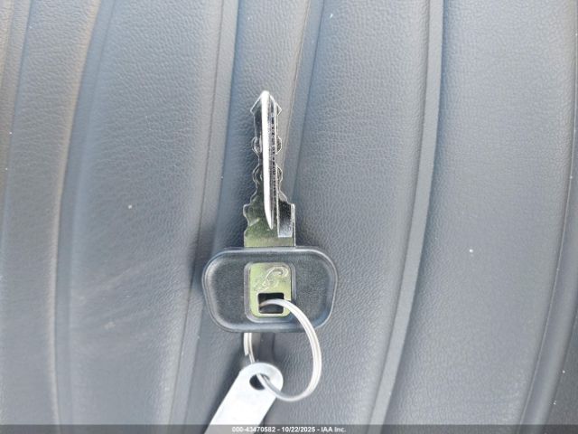 2023 INDIAN MOTORCYCLE CO. SCOUT 56KMTC118P3193101 Photo 10