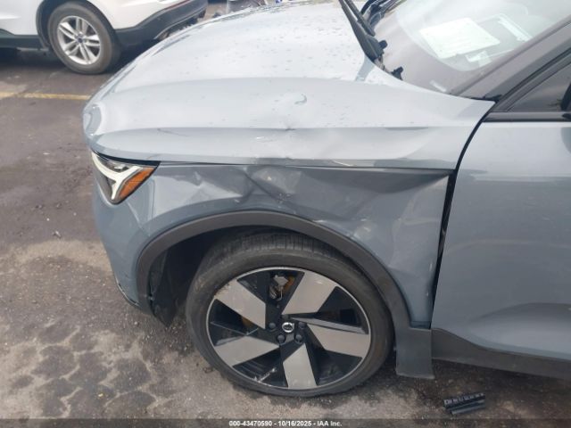2023 VOLVO XC40 RECHARGE PURE ELECTRIC YV4ED3UM5P2987389 Photo 5
