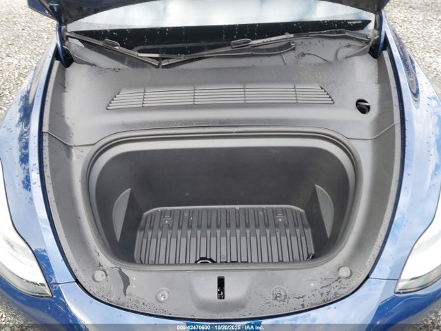 2024 TESLA MODEL Y 7SAYGAEEXRF206288 Photo 9