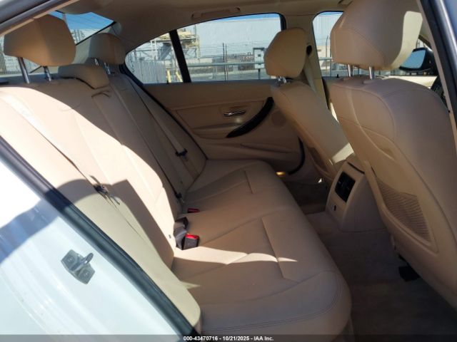 2016 BMW 320I WBA8E5G54GNT93501 Photo 7