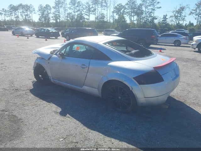2002 AUDI TT TRUWC28N521038856 Photo 2