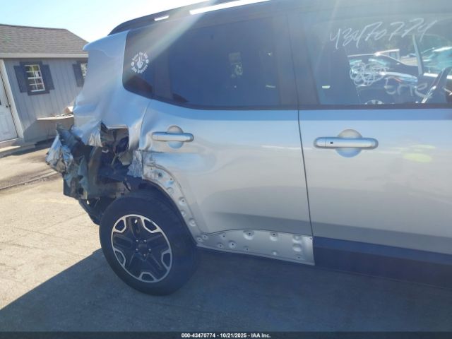 2017 JEEP RENEGADE ZACCJBCB9HPE87451 Photo 5