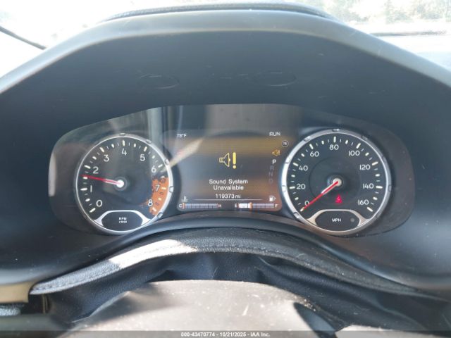 2017 JEEP RENEGADE ZACCJBCB9HPE87451 Photo 6