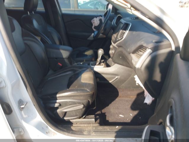 2018 JEEP CHEROKEE 1C4PJLLBXJD537947 Photo 4