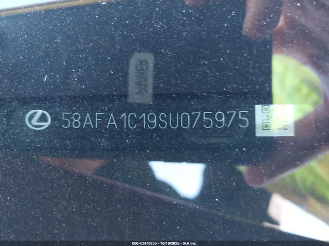 2025 LEXUS ES 300H 58AFA1C19SU075975 Photo 8