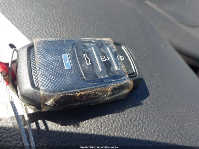 2013 Subaru Outback 3.6r Limited მანქანა იყიდება აუქციონზე, vin: 4S4BRDSC3D2265711, აუქციონის ნომერი: 43470907