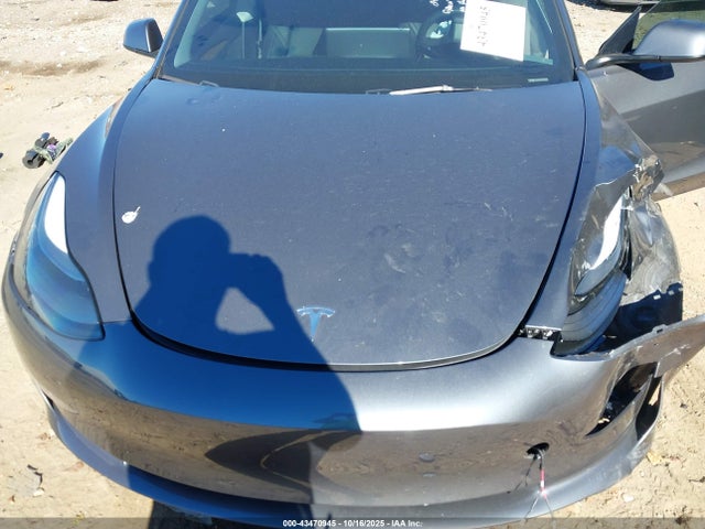 2023 TESLA MODEL 3 5YJ3E1EA4PF676338 Photo 9