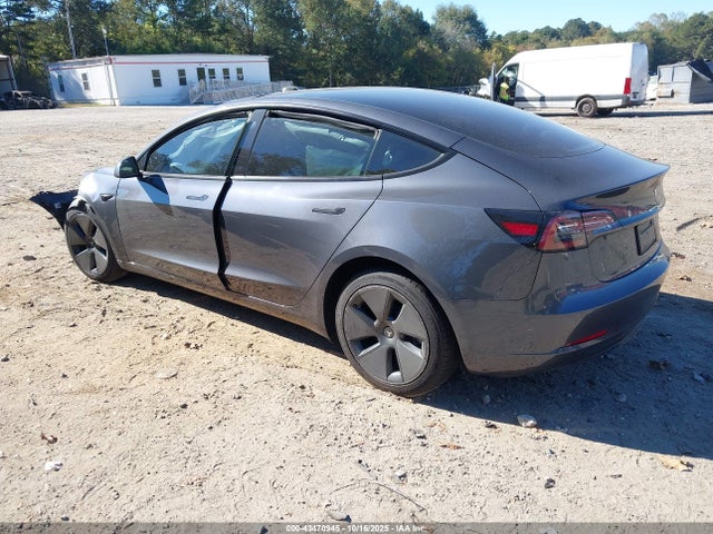 2023 TESLA MODEL 3 5YJ3E1EA4PF676338 Photo 2