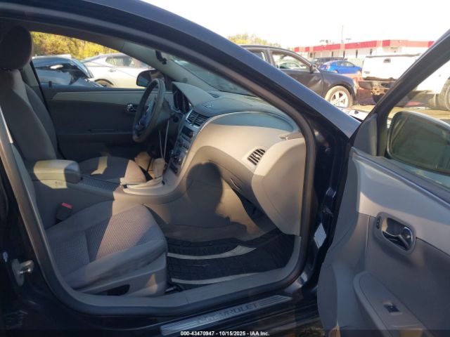 2011 CHEVROLET MALIBU 1G1ZC5E17BF204431 Photo 4