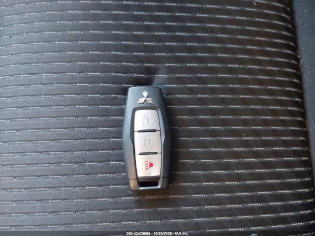 2022 MITSUBISHI OUTLANDER JA4J4TA81NZ019474 Photo 10