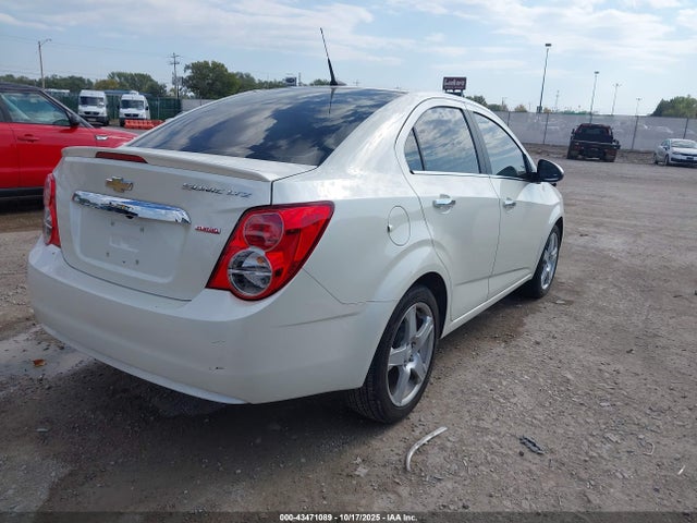 43471089 :رقم المزاد ، 1G1JE5SB2E4212067 vin ، 2014 Chevrolet Sonic Ltz Auto مزاد بيع