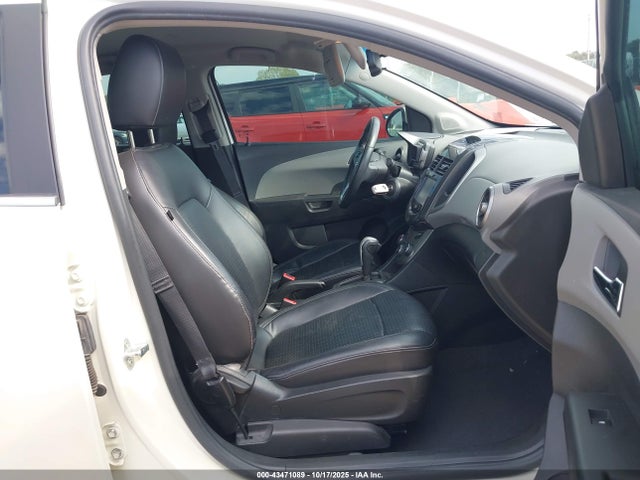 43471089 :رقم المزاد ، 1G1JE5SB2E4212067 vin ، 2014 Chevrolet Sonic Ltz Auto مزاد بيع
