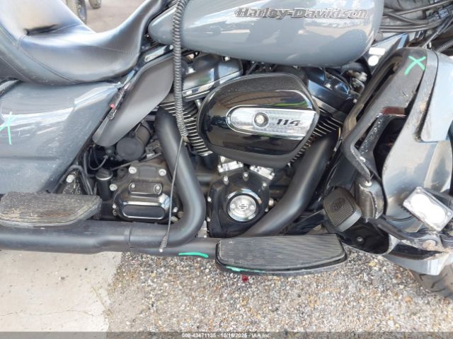 2022 HARLEY-DAVIDSON FLHTK 1HD1KEF14NB668602 Photo 7