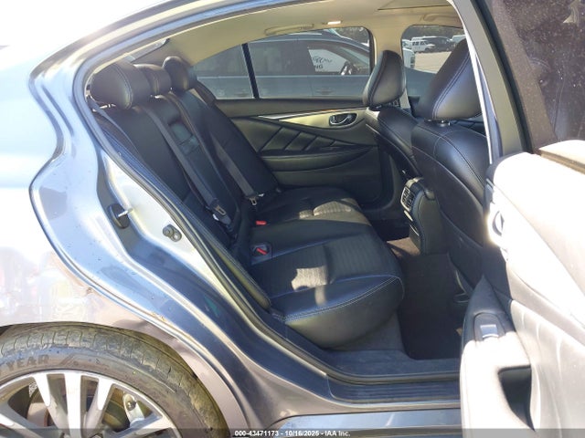 43471173 :رقم المزاد ، JN1EV7AP8JM364031 vin ، 2018 Infiniti Q50 3.0t Sport مزاد بيع