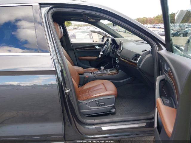 2019 AUDI Q5 WA1BNAFYXK2037989 Photo 4