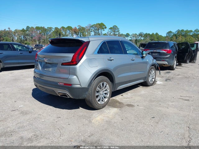 2023 CADILLAC XT4 1GYFZCR47PF174561 Photo 3