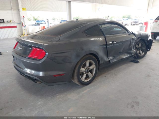 2019 FORD MUSTANG 1FA6P8TH8K5118198 Photo 3