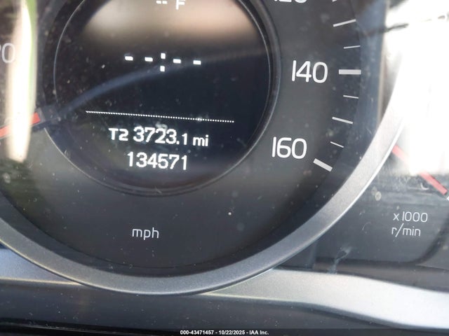 YV4612RJ1F2704717 Volvo Xc60 T5