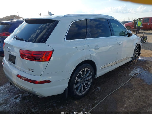 2017 AUDI Q7 WA1VAAF71HD041300 Photo 3