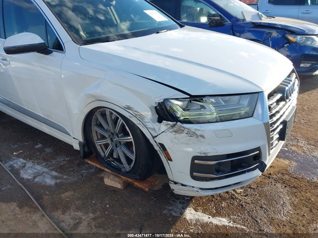 2017 AUDI Q7 WA1VAAF71HD041300 Photo 5