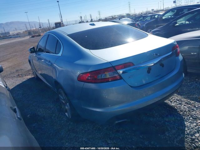 2011 JAGUAR XF SAJWA0FB6BLS13179 Photo 2