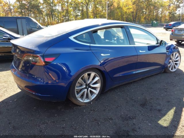 2018 TESLA MODEL 3 5YJ3E1EAXJF004694 Photo 3