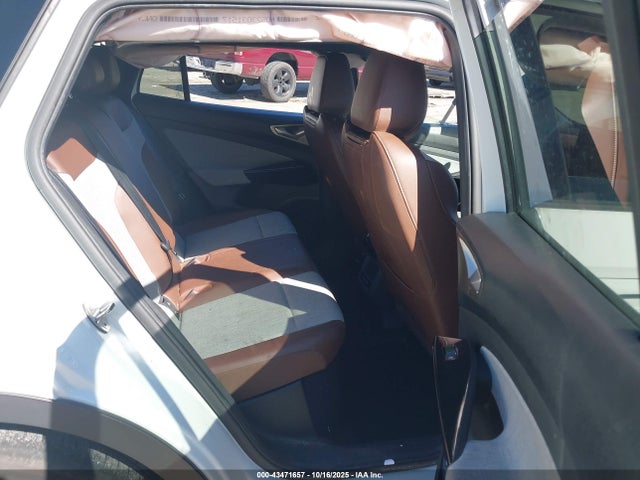 Volkswagen ID.4 PRO 2023 1V2CMPE89PC027990 Image 8