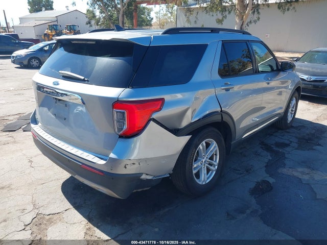 Ford EXPLORER XLT 2022 1FMSK7DH6NGB76072 Image 4