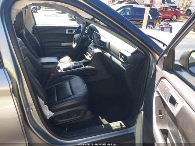 Ford EXPLORER XLT 2022 1FMSK7DH6NGB76072 Image 5