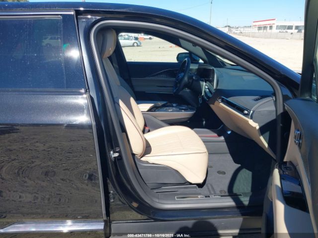 2024 CADILLAC LYRIQ 1GYKPWRL8RZ141258 Photo 4