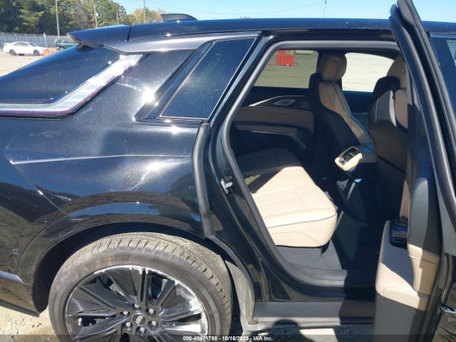 2024 CADILLAC LYRIQ 1GYKPWRL8RZ141258 Photo 7