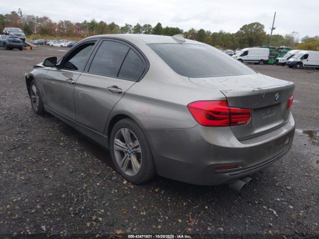 2017 BMW 330I WBA8D9C37HA004969 Photo 2