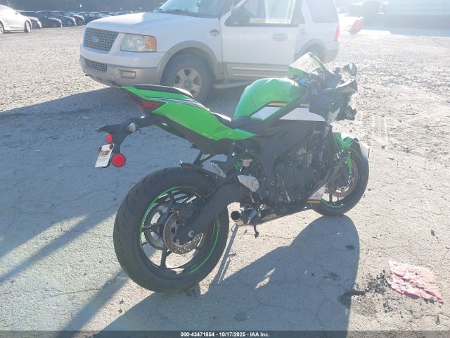 2025 Kawasaki Zx400 S მანქანა იყიდება აუქციონზე, vin: ML5ZXCS11SDA39747, აუქციონის ნომერი: 43471854